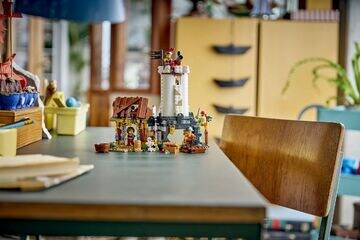 LEGO® Iconic Pirate Ship