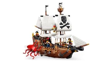 LEGO® Iconic Pirate Ship