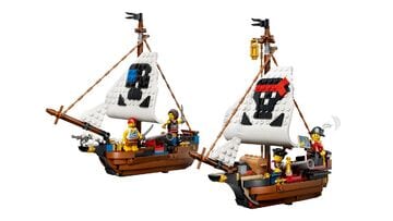 LEGO® Iconic Pirate Ship