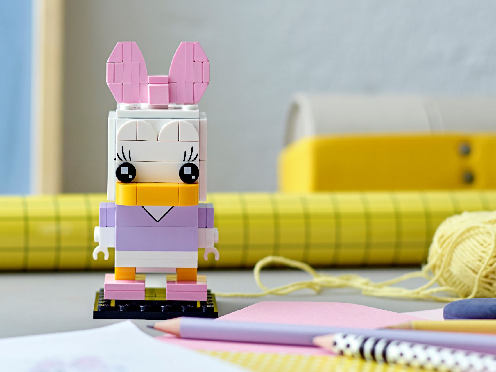 LEGO® Daisy Duck