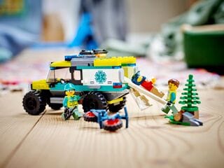 LEGO® 4x4 Off-Road Ambulance Rescue