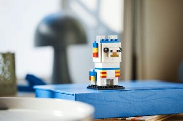 LEGO® Llama