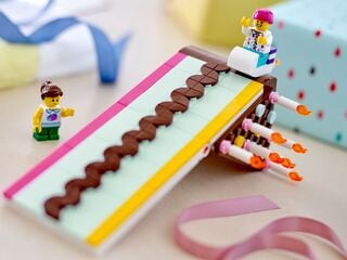 LEGO® Birthday Cake