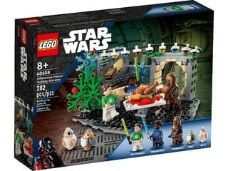 LEGO® Millennium Falcon™ Holiday Diorama