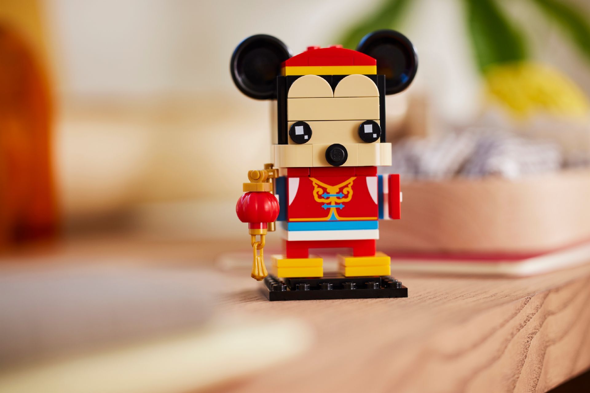LEGO® Spring Festival Mickey Mouse