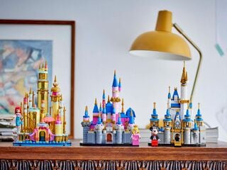 LEGO® Mini Disney Sleeping Beauty Castle