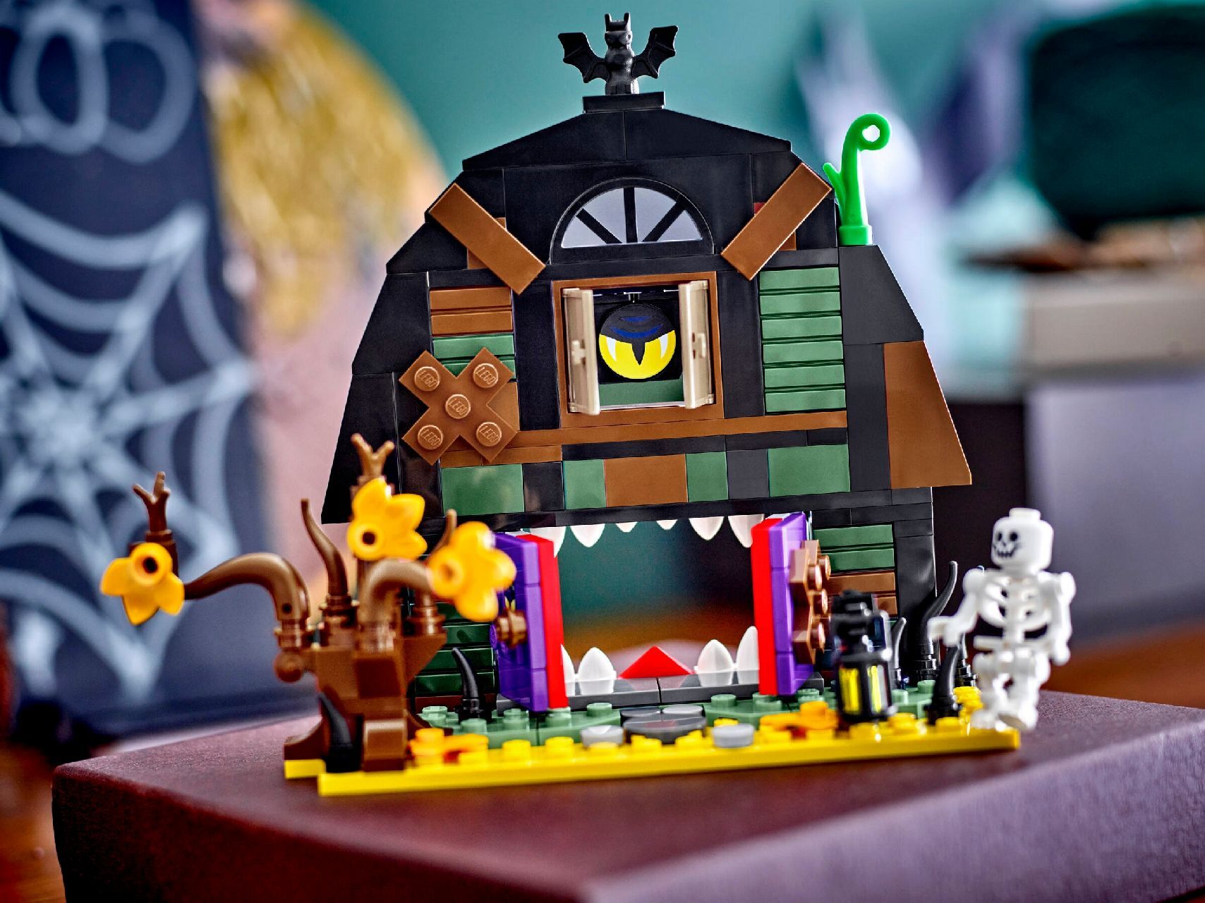 LEGO® Halloween Barn