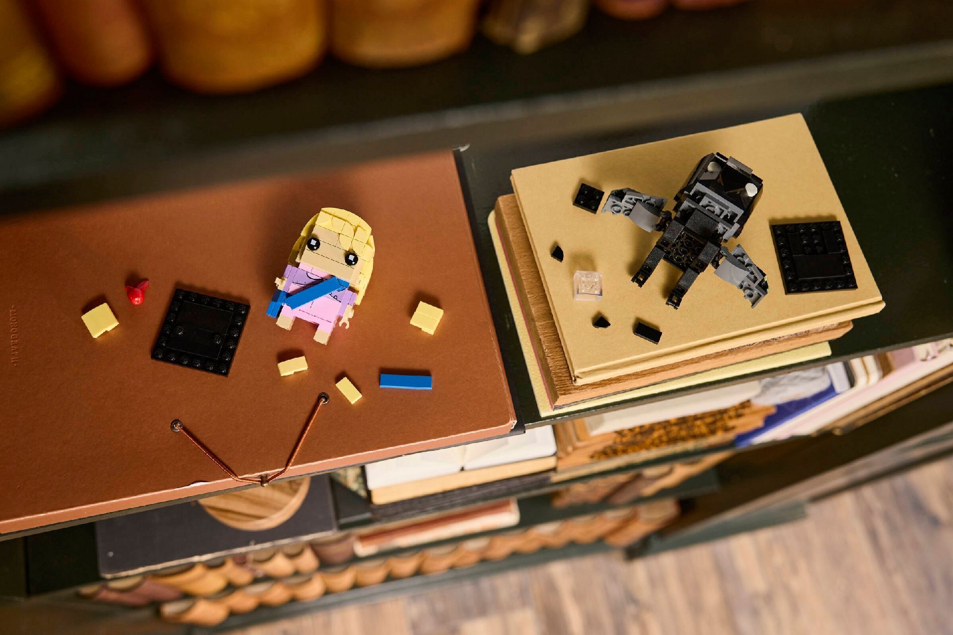 LEGO® Luna Lovegood™ & Thestral Figures
