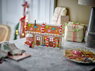 LEGO® Festive Gingerbread House