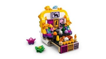 LEGO® Altar of the Dead