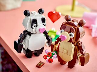 LEGO® Love Bears