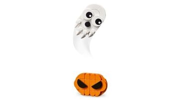 LEGO® Halloween Wreath