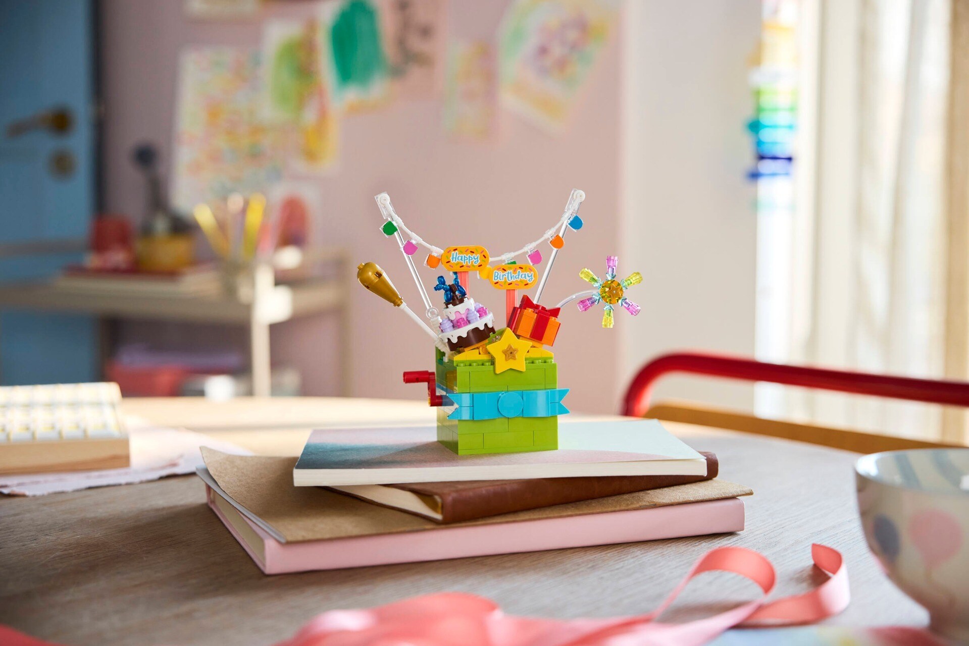 LEGO® Gift Box Celebration