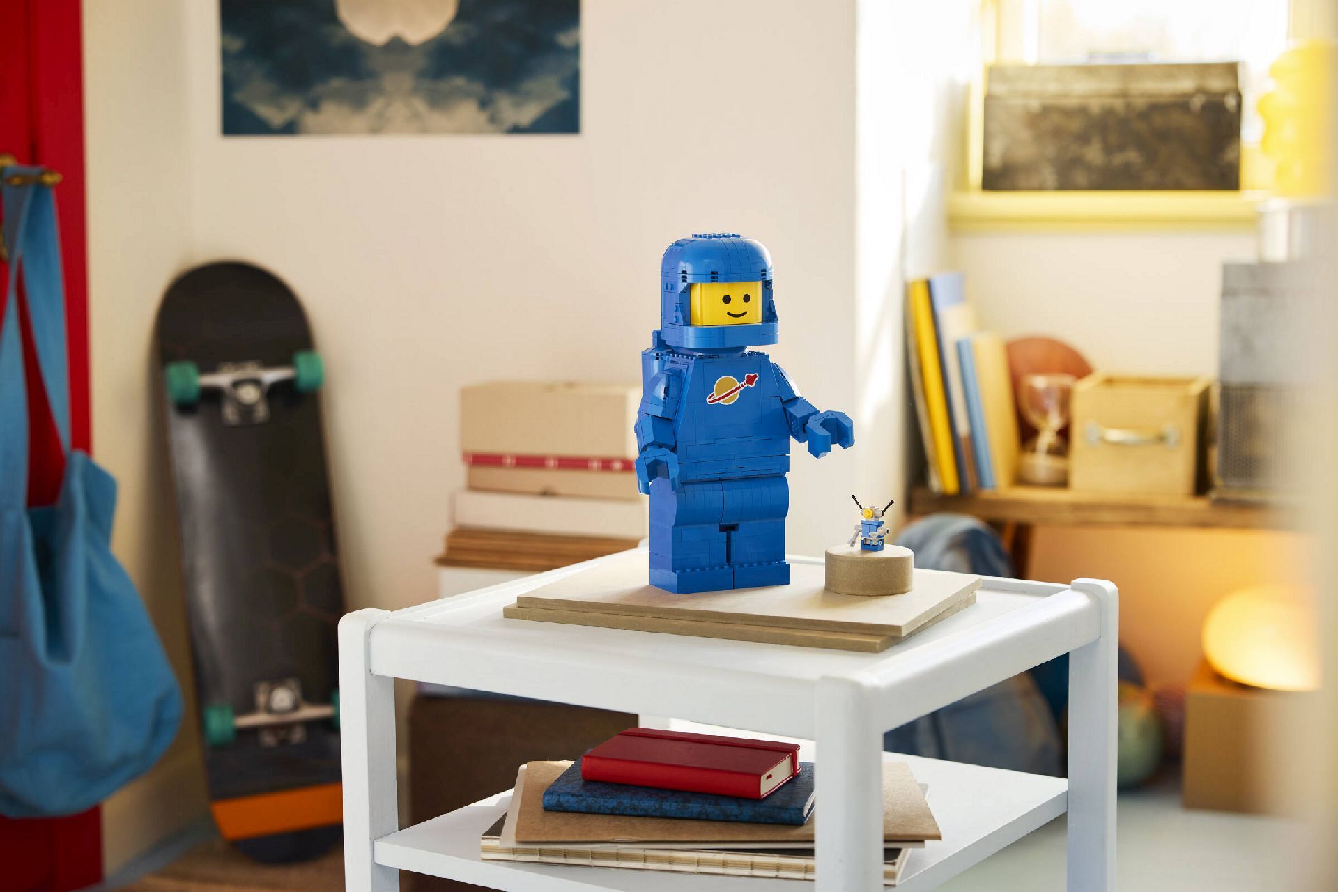 LEGO® Up-Scaled Blue Astronaut Minifigure