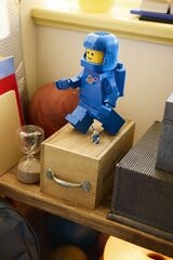 LEGO® Up-Scaled Blue Astronaut Minifigure