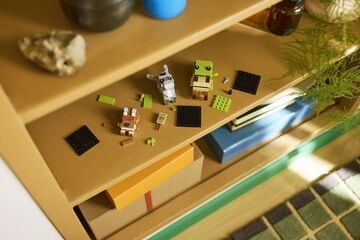 LEGO® Shrek, Donkey & Gingy Figures