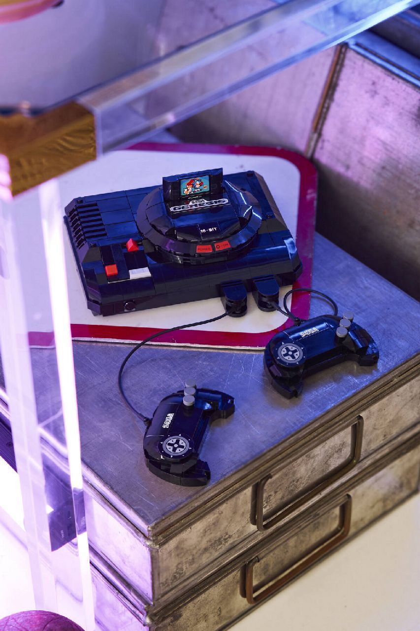 LEGO® SEGA® Genesis™ Console