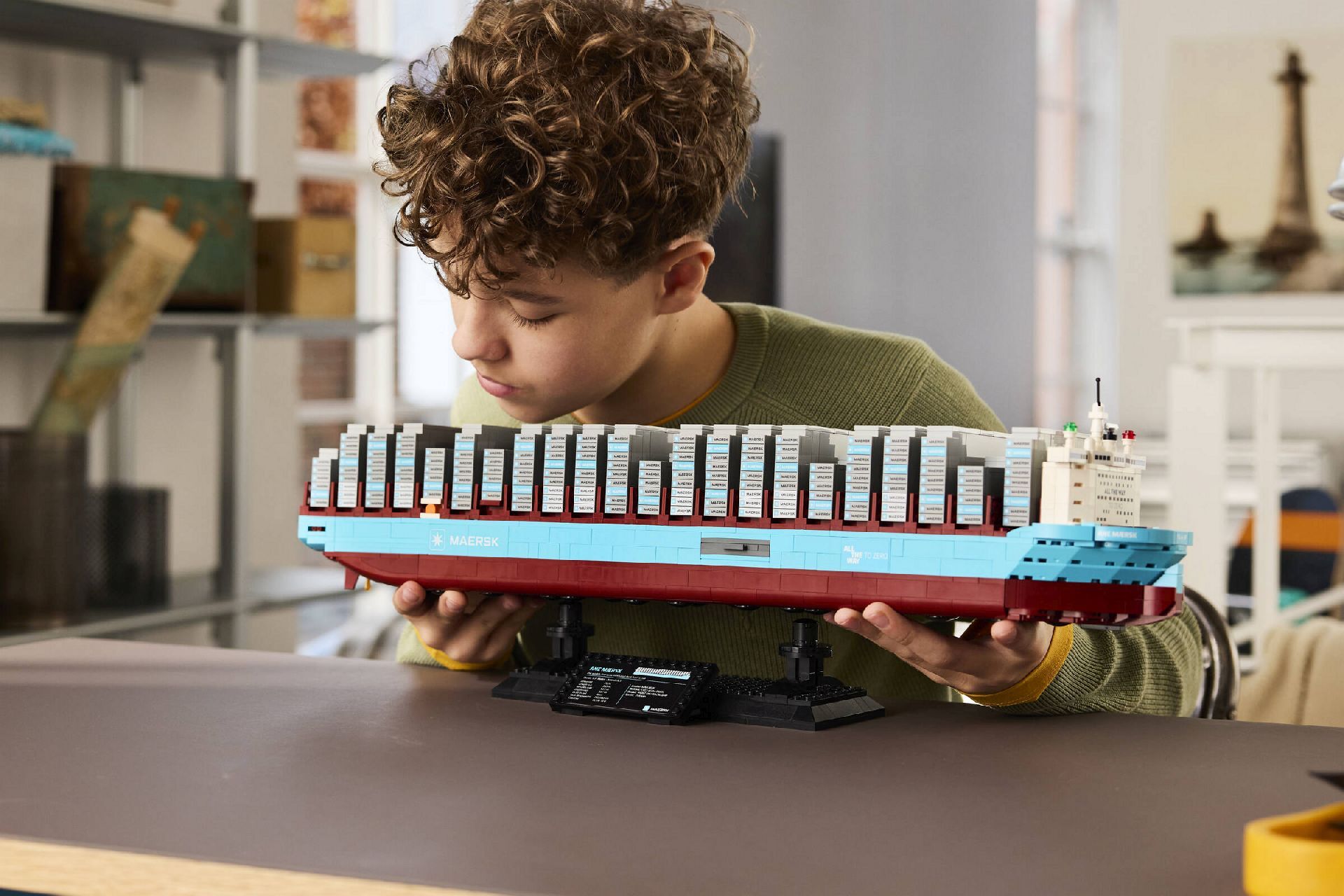 LEGO® Maersk Dual-Fuel Container Vessel