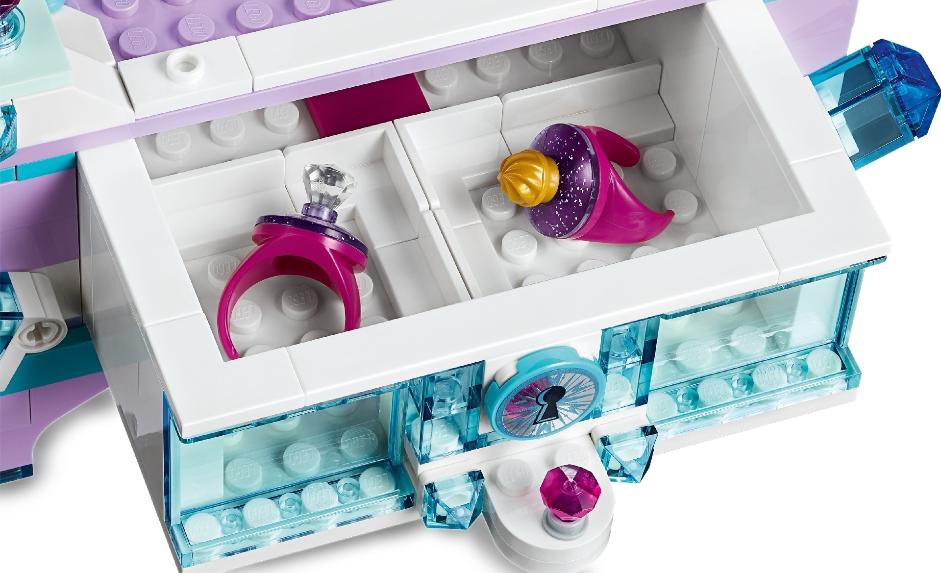 LEGO® Frozen Elsa's Jewelry Box Creation