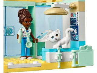 LEGO® Pet Clinic
