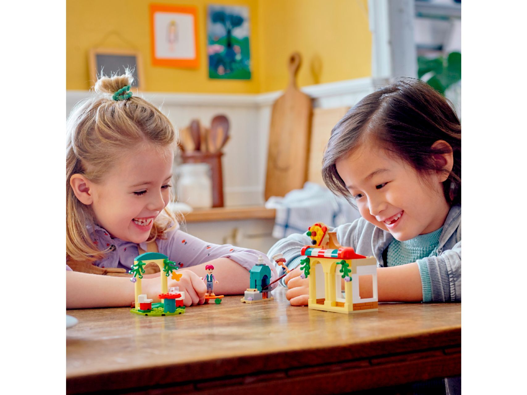 LEGO® Heartlake City Pizzeria