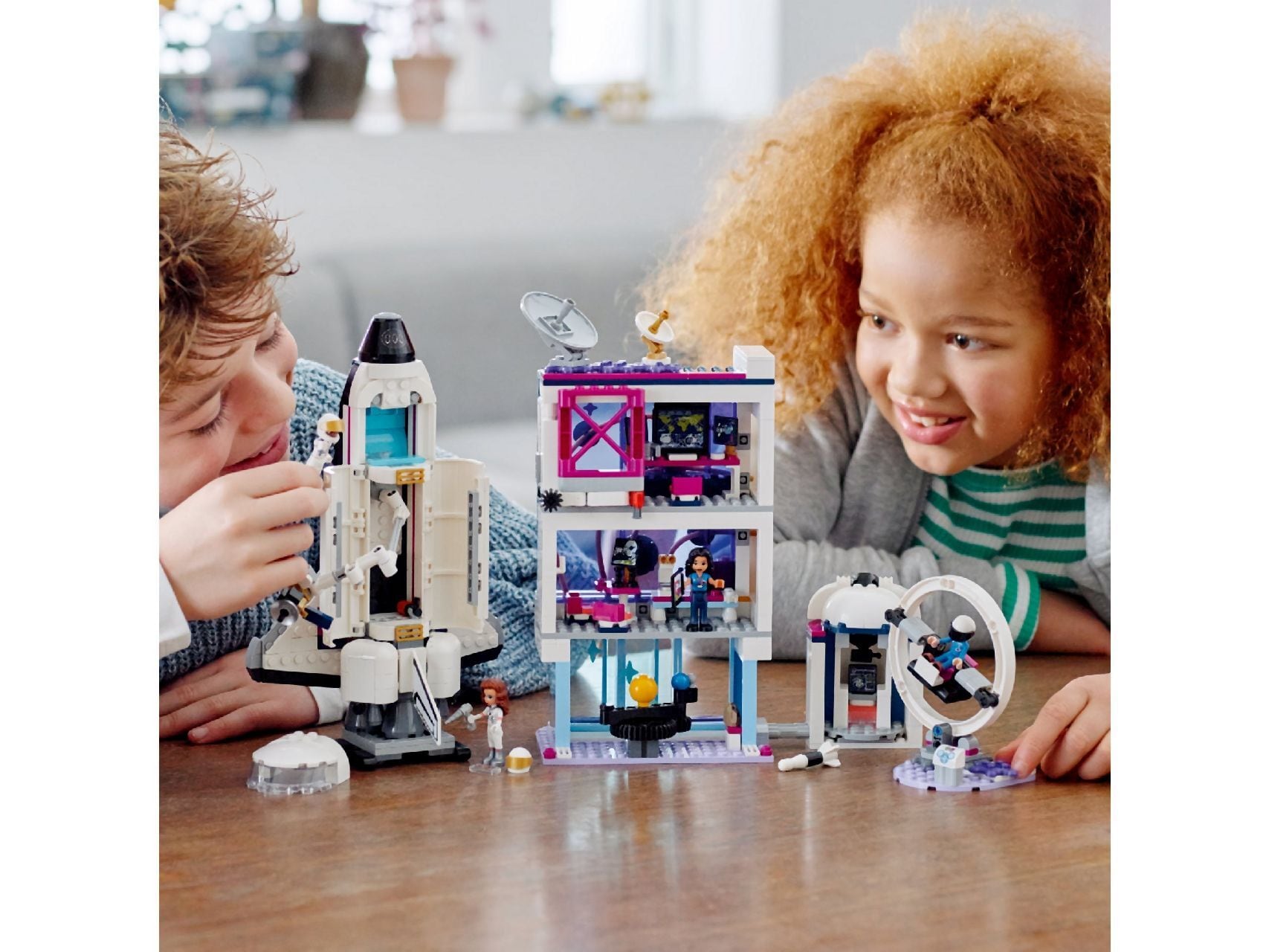 LEGO® Olivia's Space Academy