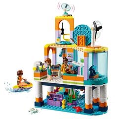 LEGO® Sea Rescue Center