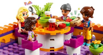 LEGO® Heartlake City Community Kitchen
