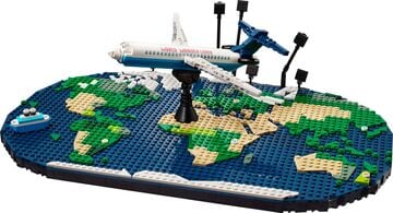 LEGO® Travel Moments