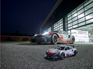 LEGO® Technic™ Porsche 911 RSR