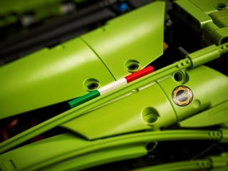 LEGO® Lamborghini Sián FKP 37