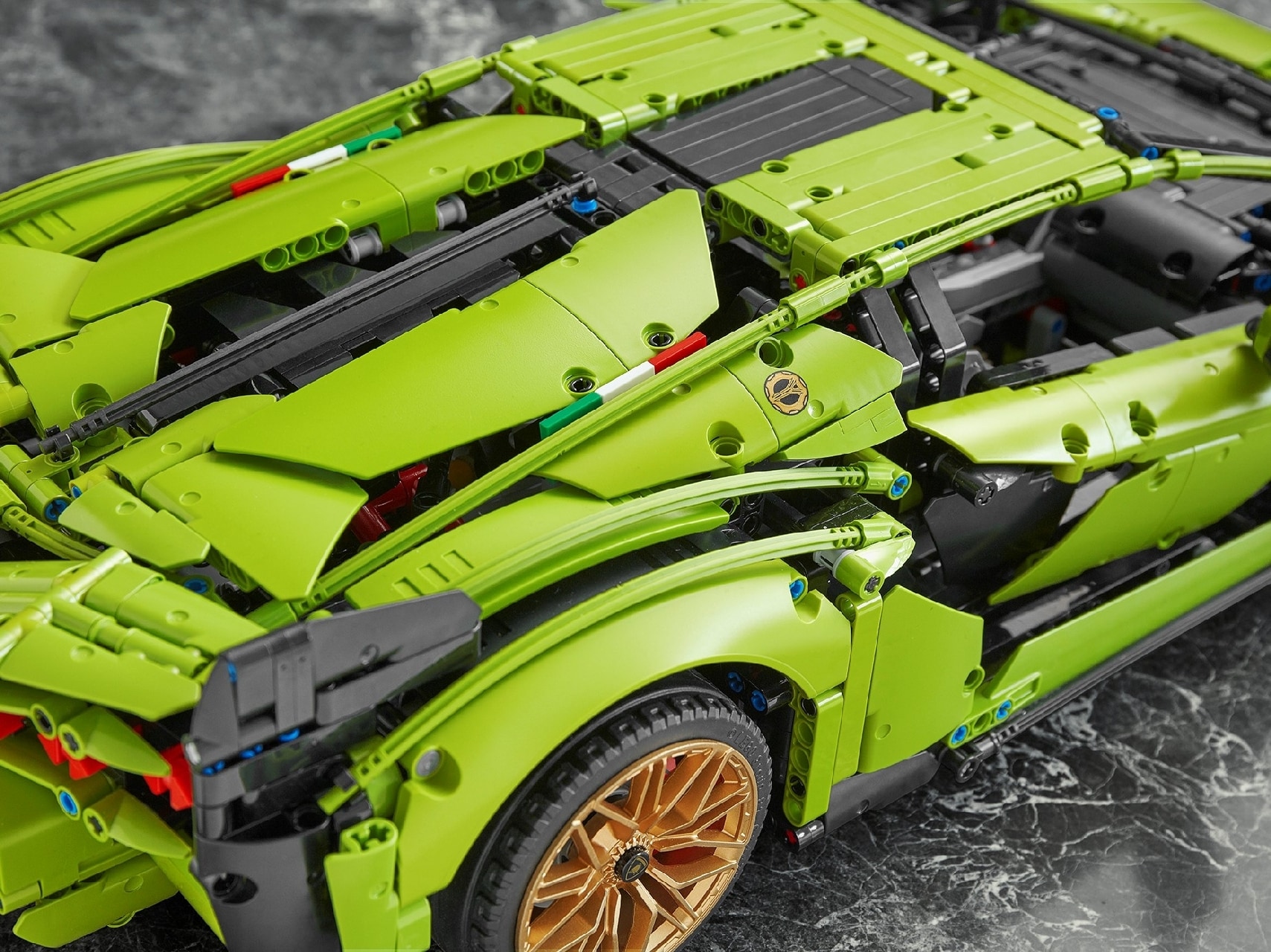 LEGO® Lamborghini Sián FKP 37