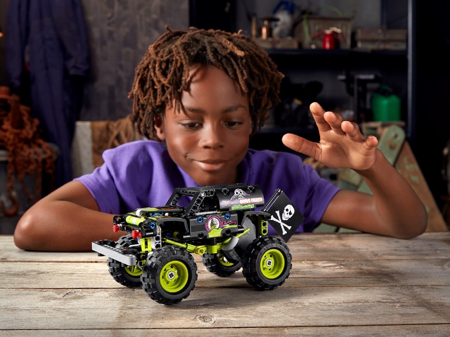 LEGO® Technic™ Monster Jam® Grave Digger®