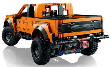 LEGO® Ford® F-150 Raptor