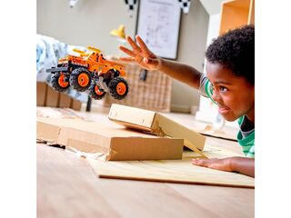 LEGO® Monster Jam™ El Toro Loco™