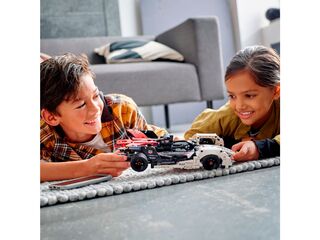 LEGO® Formula E™ Porsche 99X Electric