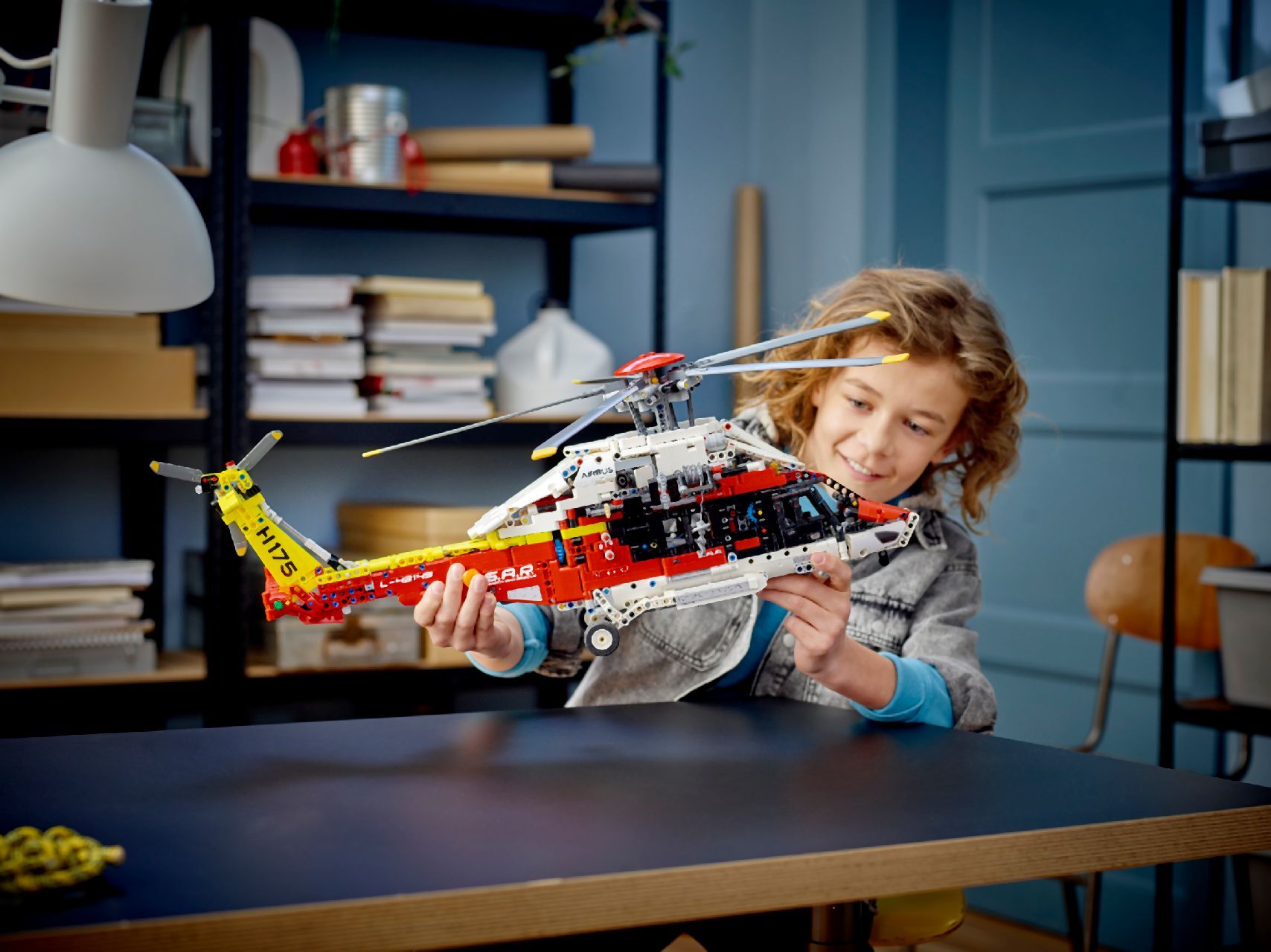 LEGO® Airbus H175 Rescue Helicopter