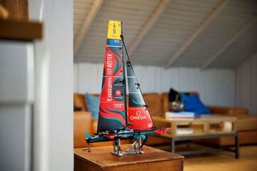 LEGO® Emirates Team New Zealand AC75 Yacht