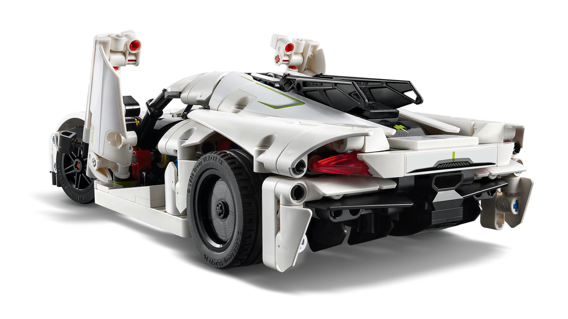 LEGO® Koenigsegg Jesko Absolut White Hypercar