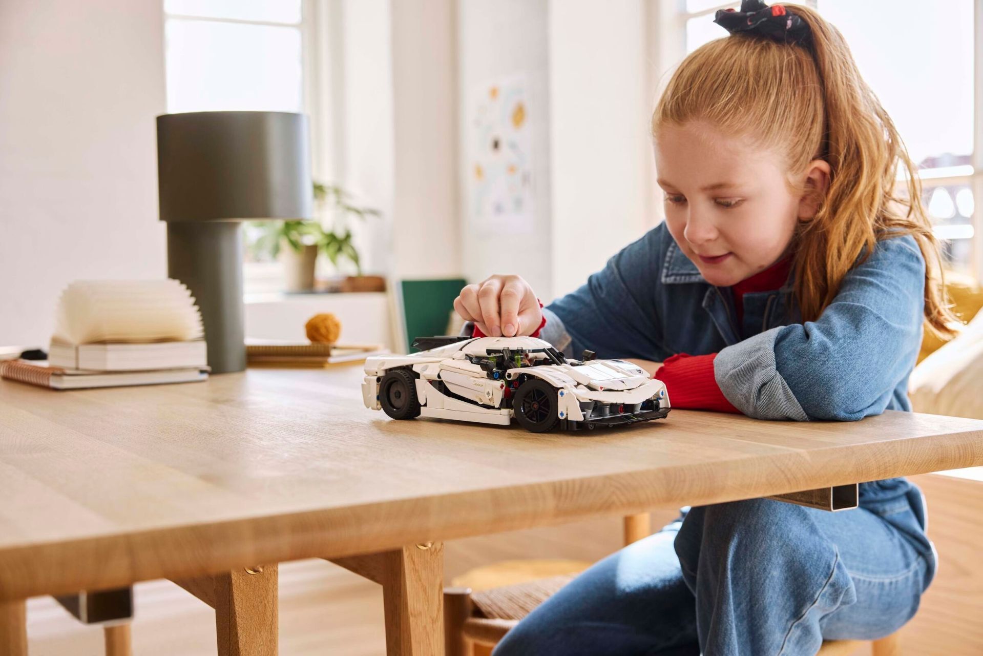 LEGO® Koenigsegg Jesko Absolut White Hypercar