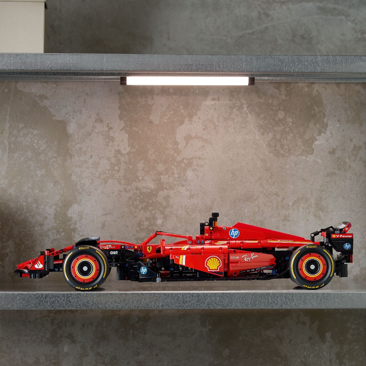 LEGO® Ferrari SF-24 F1 Car
