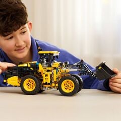 LEGO® Volvo L120 Electric Wheel Loader