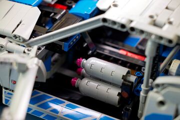 LEGO® 2 Fast 2 Furious Nissan Skyline GT-R (R34) Car