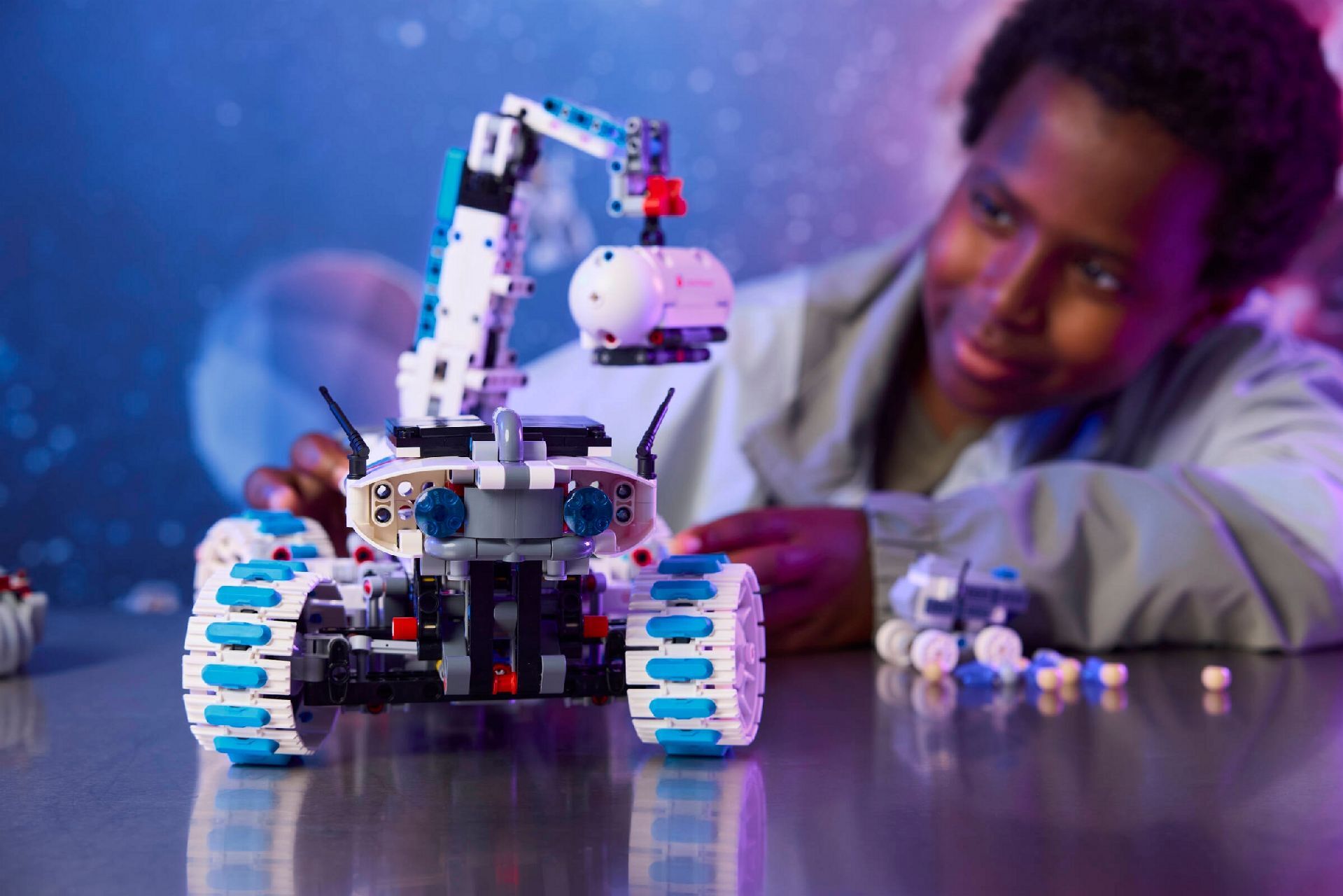 LEGO® Lunar Outpost® Moon Rover Space Vehicle