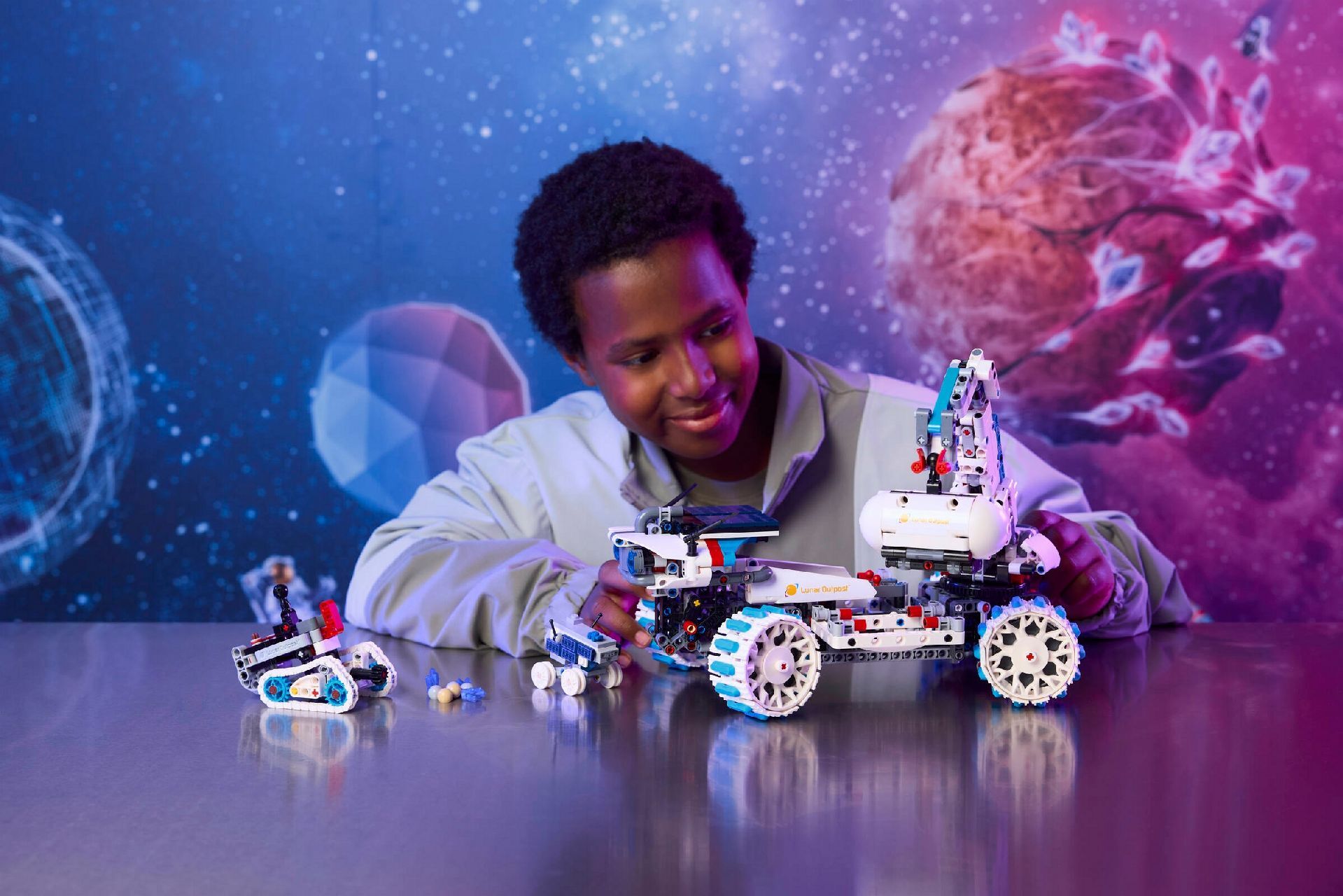 LEGO® Lunar Outpost® Moon Rover Space Vehicle