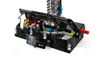 LEGO® NASA Artemis Space Launch System Rocket