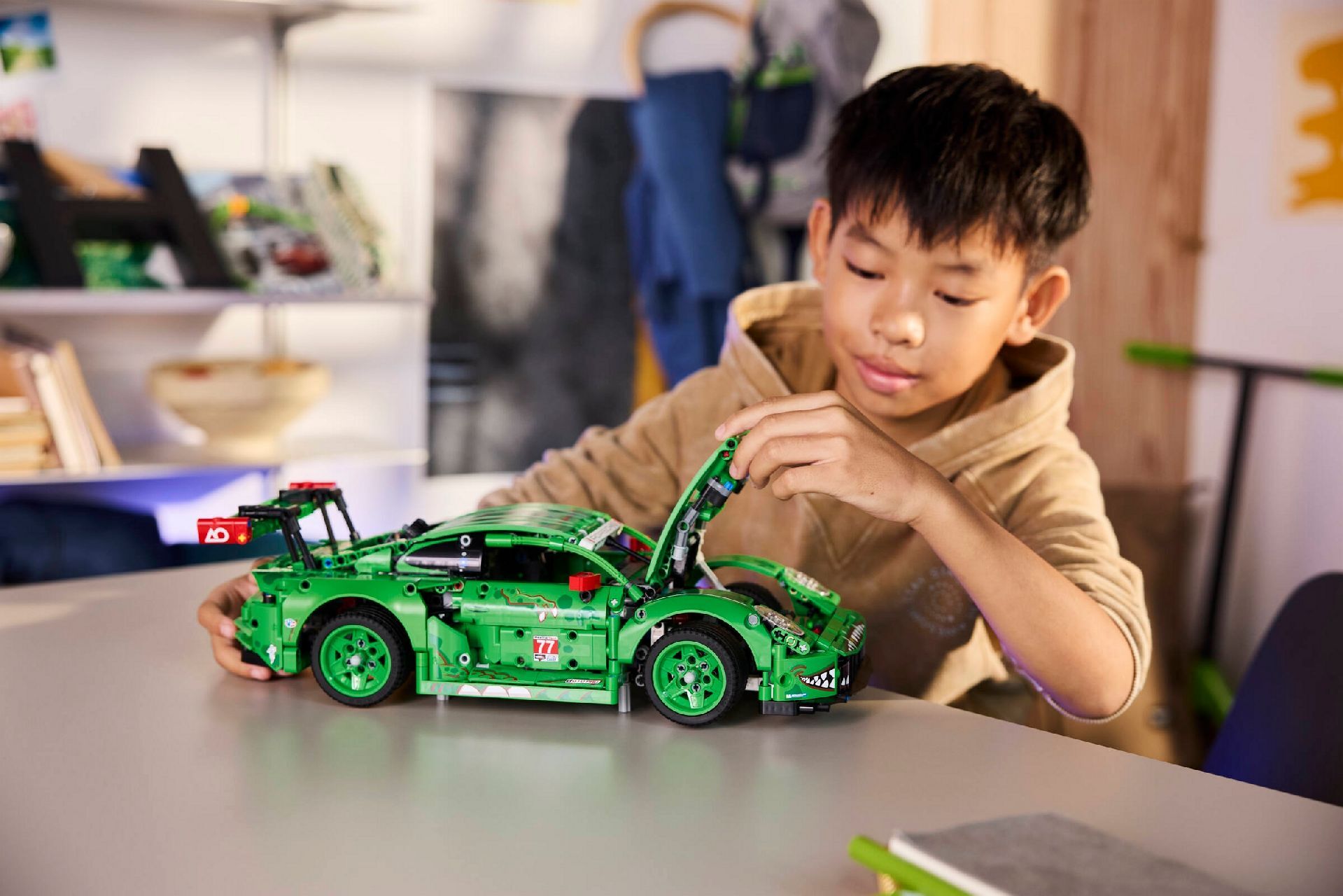 LEGO® Porsche 911 GT3 R REXY AO Racing Car