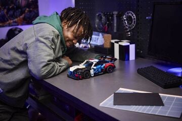 LEGO® BMW M4 GT3 EVO Race Car