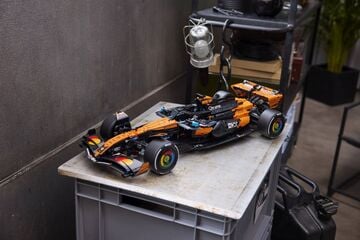 LEGO® McLaren MCL39 F1® Car