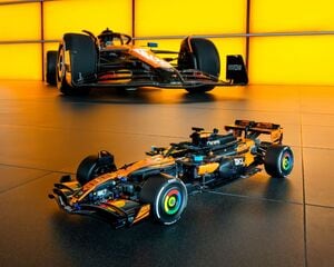 LEGO® McLaren MCL39 F1® Car